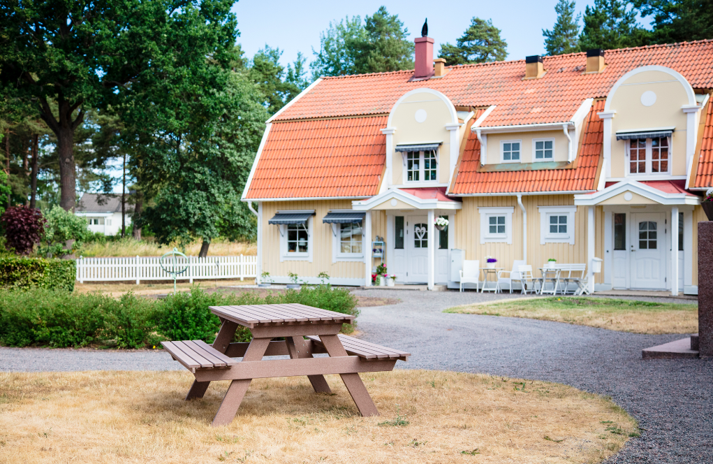 Kolberga picnic furniture at a villa
